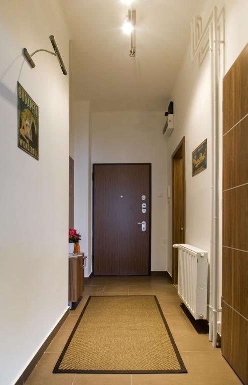 Regiposta Studio Budapeşte Oda fotoğraf